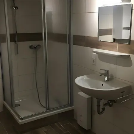 بيت للعطل Fuer 6 Personen 110 M² In